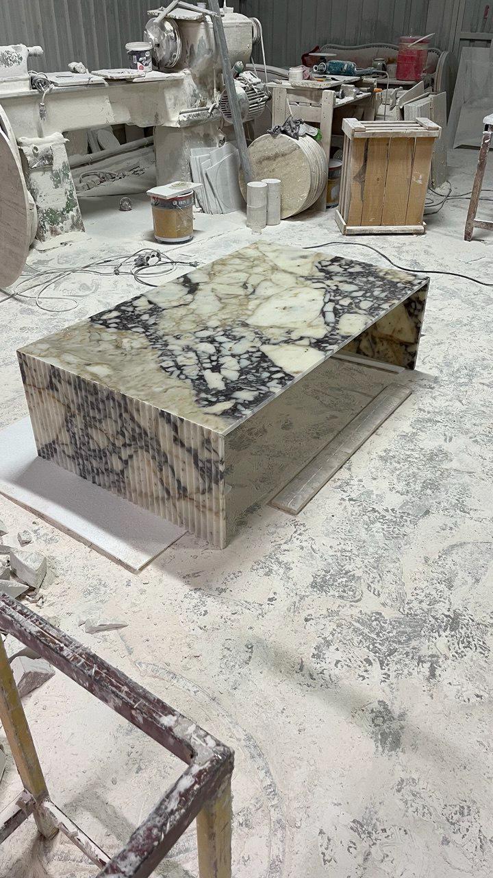 Handmade Calacatta Viola Marble Coffee Table - Luxury Stone Plinth Table 35" x 60" x 18''
