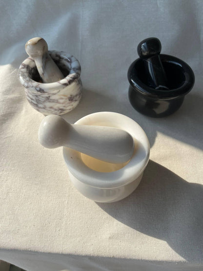 Calacatta Viola Marble Mortar and Pestle: Italian Kitchen Decor